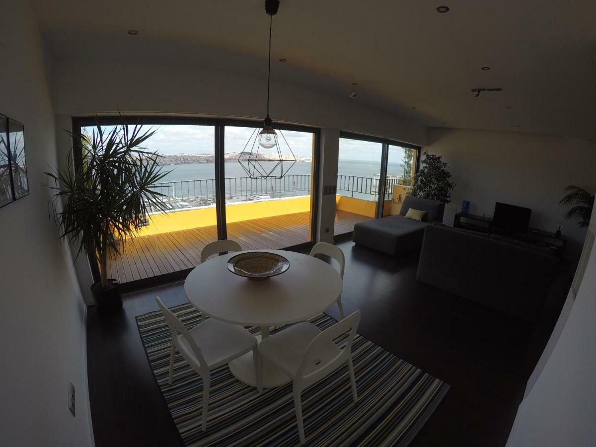 Ferienwohnung Penthouse Bellevue Almada Exterior foto